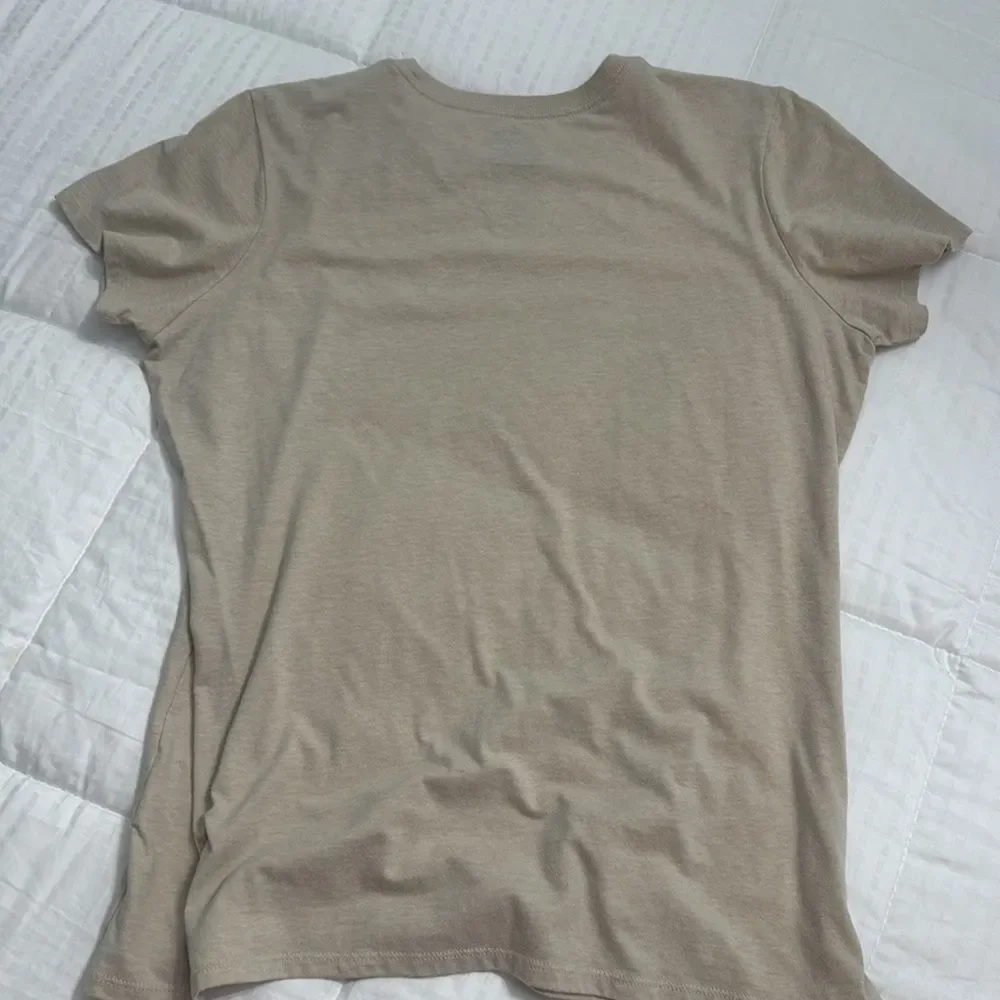 The North Face Women's Light Tan Tee with Pink Logo - Picture 8 of 8